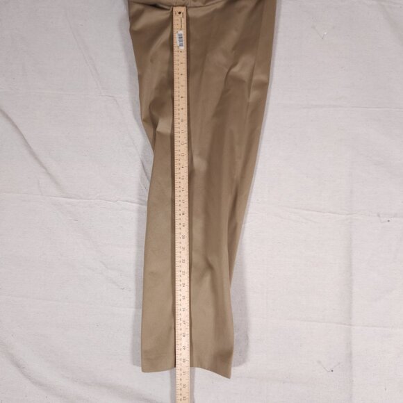 Dockers Classic Fit Signature Khaki Pants Mens 34 x 32 Comfort Pleated - Picture 5 of 15